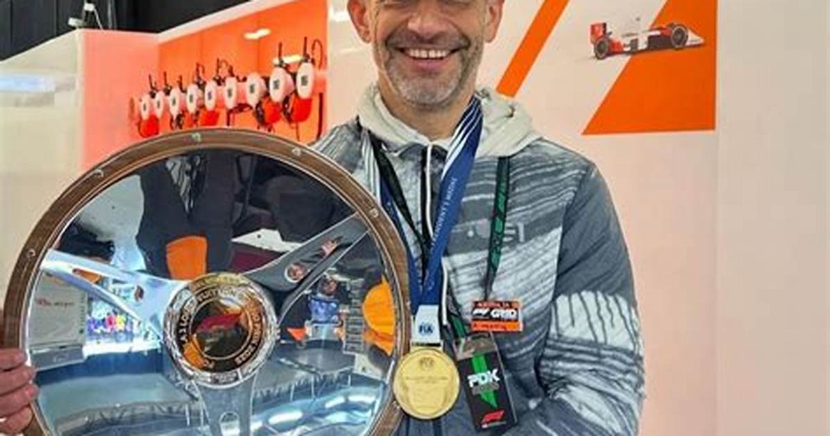 Adam Norris Net Worth