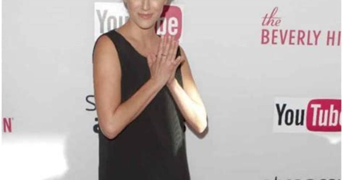 Adriene Mishler Net Worth