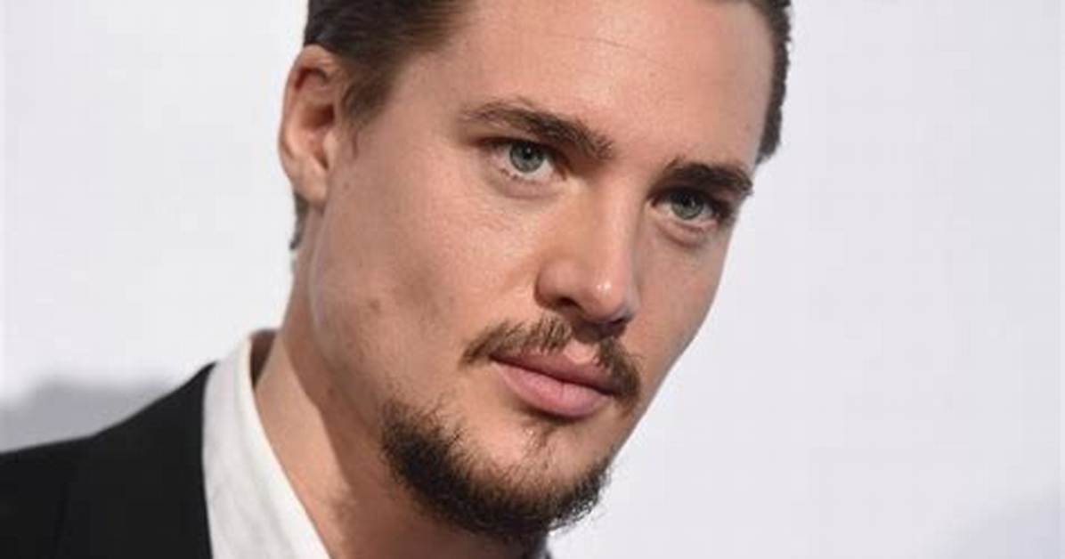 Alexander Dreymon Net Worth