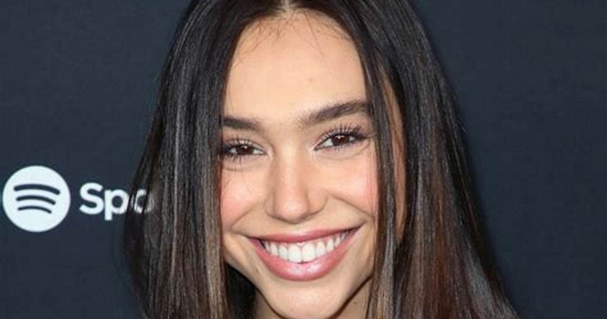 Alexis Ren Net Worth