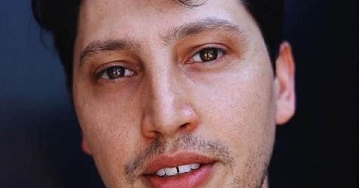 Ali Sohaili Net Worth