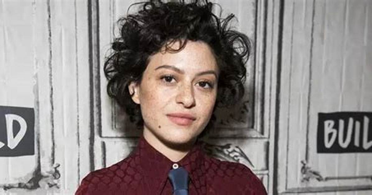 Alia Shawkat (Actress) Net Worth