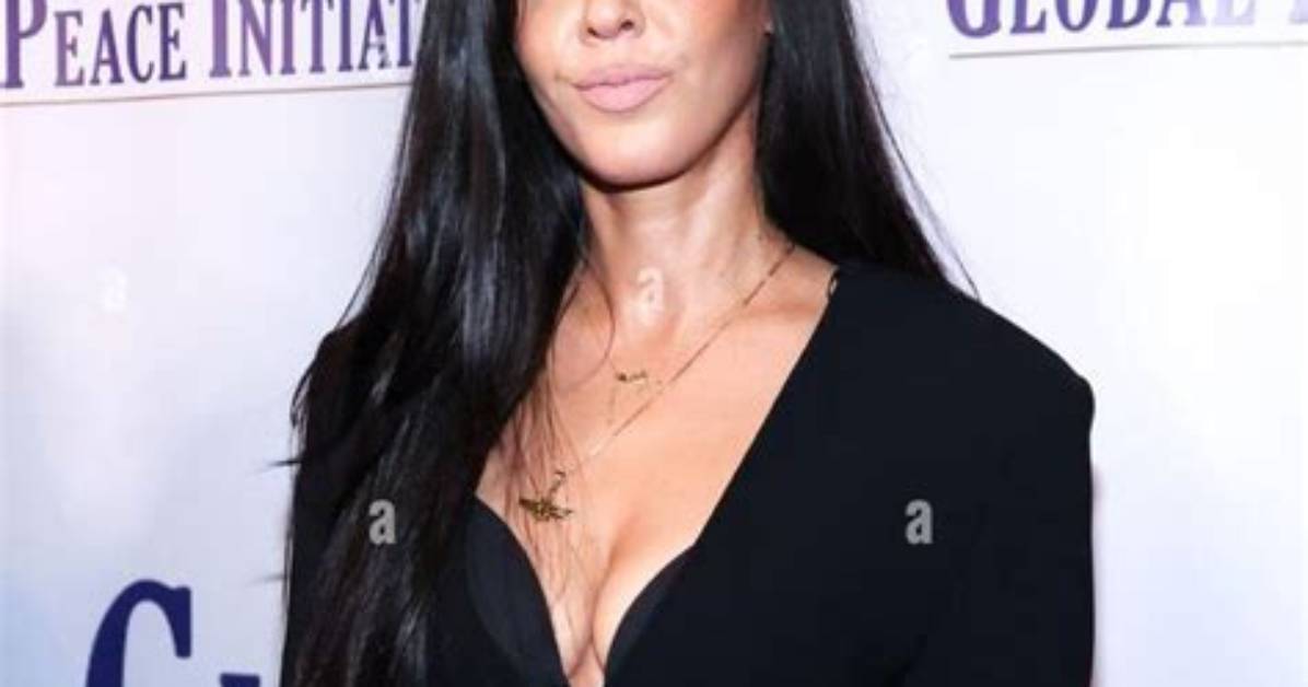 Amitis Frances Ariano Net Worth