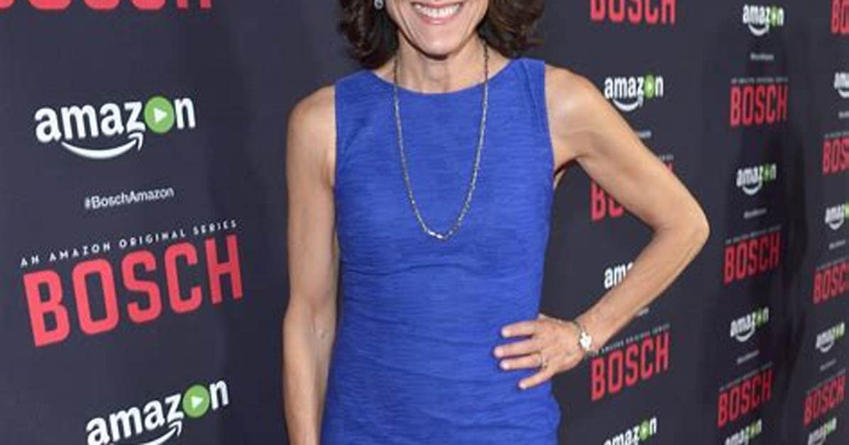 Amy Aquino Net Worth