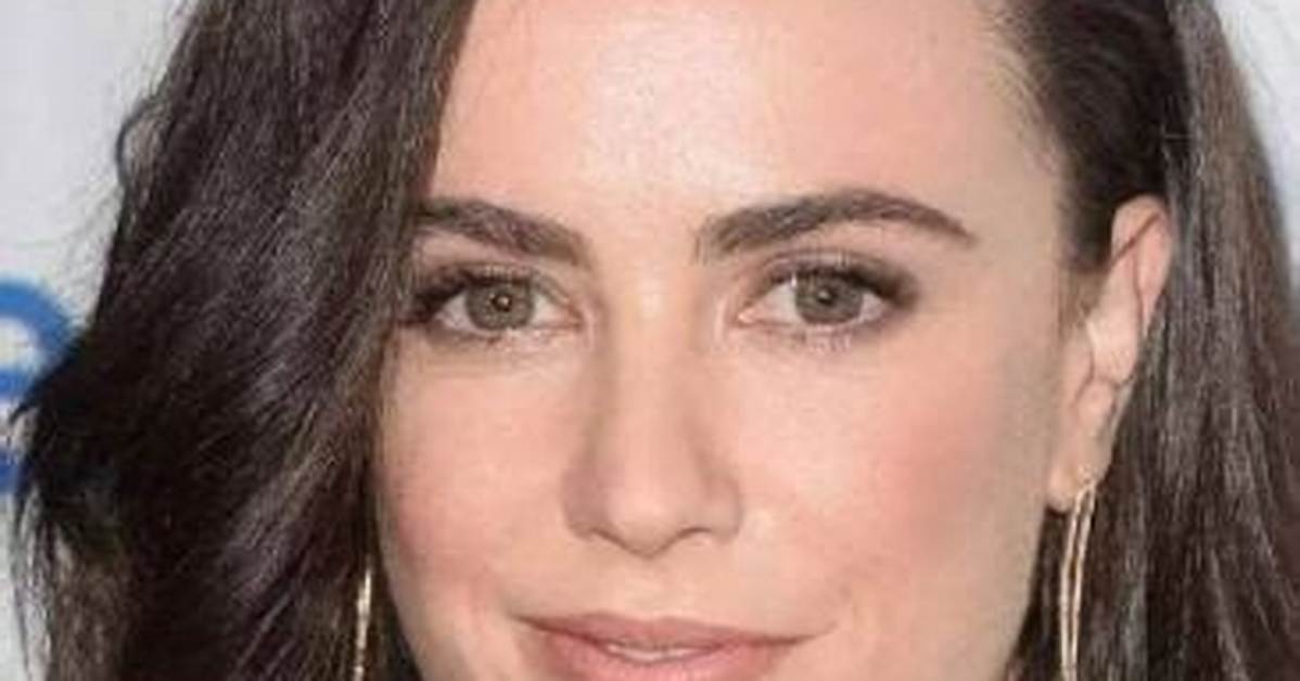 Amy Manson Net Worth