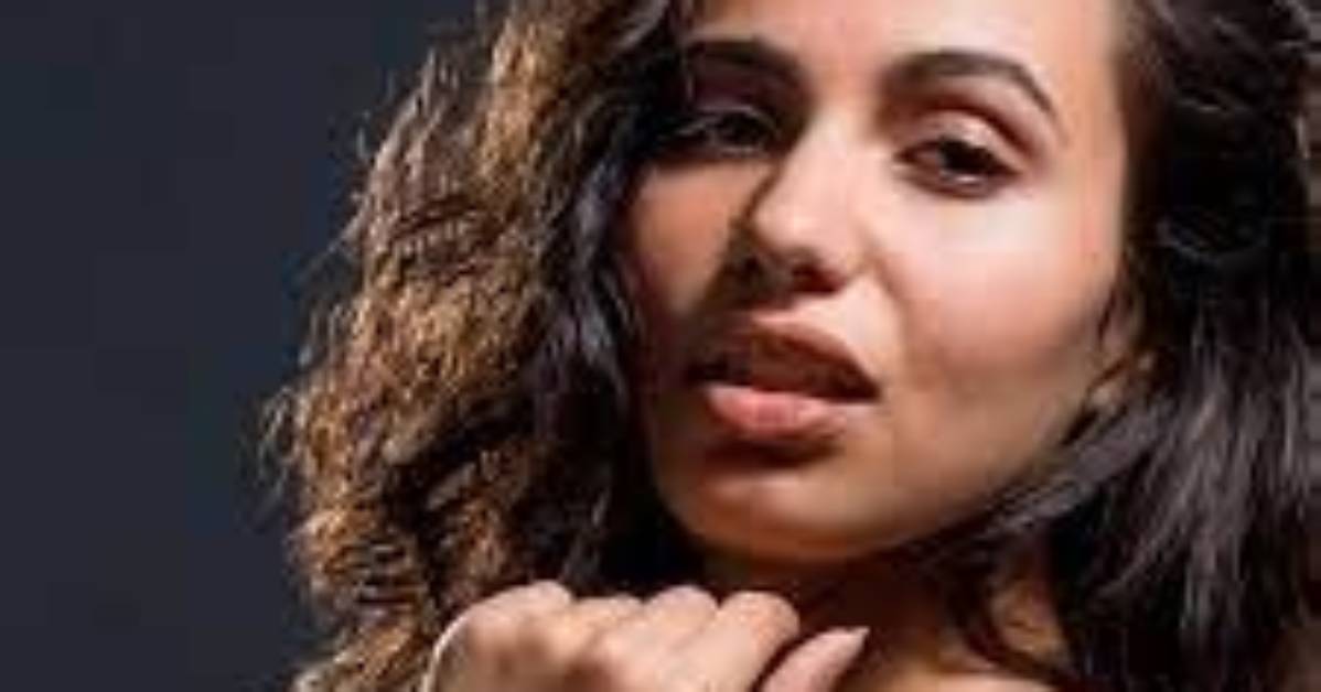 Analisa Velez Net Worth