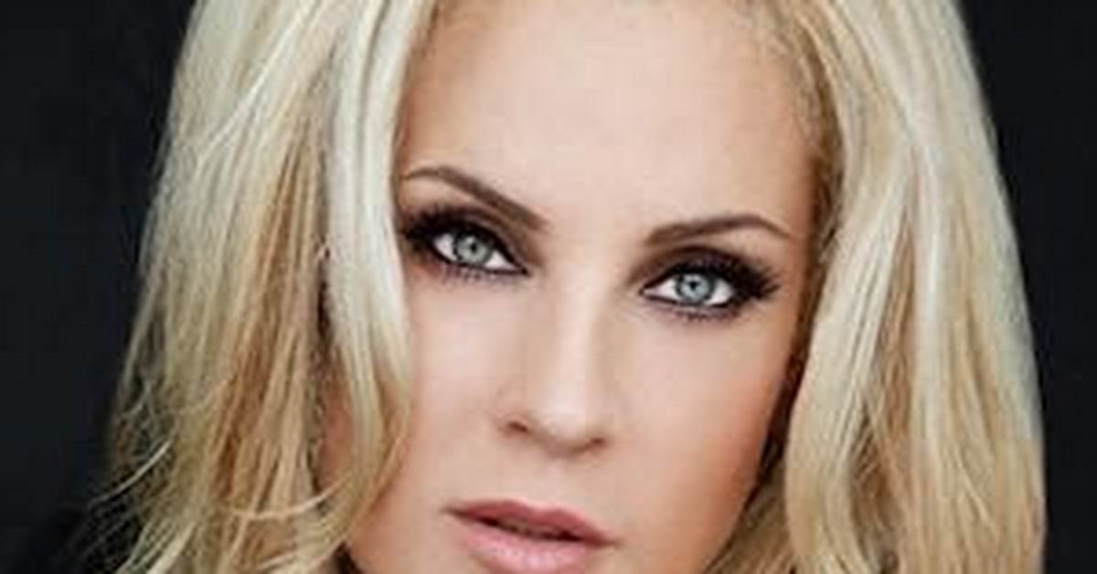 Athena Lee Net Worth