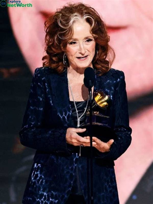 Bonnie Raitt Net Worth