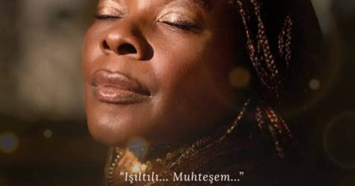 Bor%C3%A9 Buika Net Worth 1200. Jpg