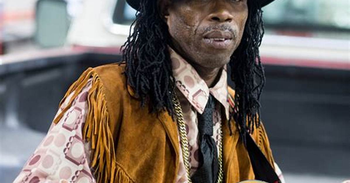 Brushy One String Net Worth