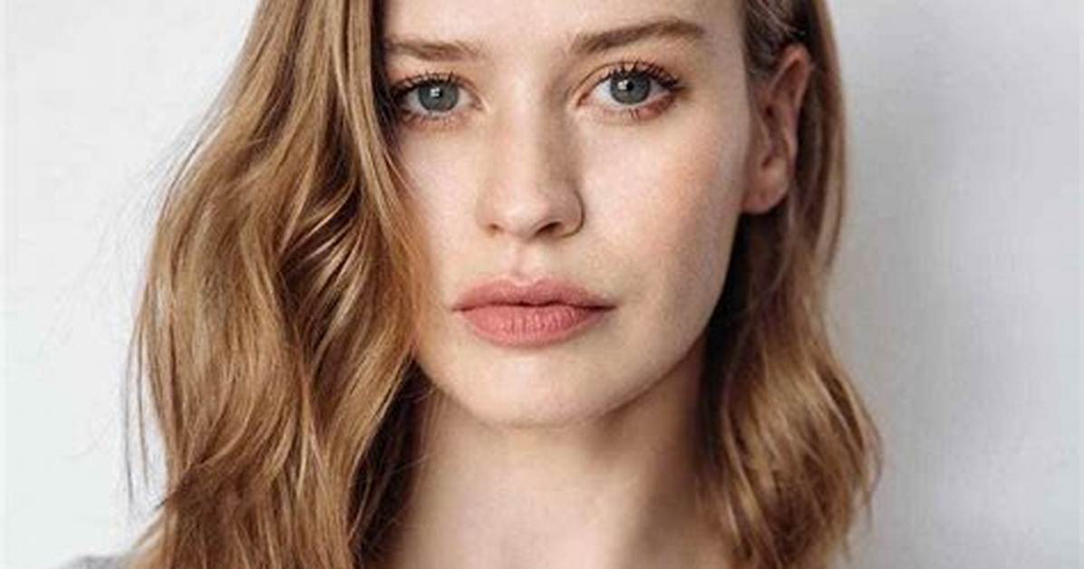 Camille Stopps Net Worth