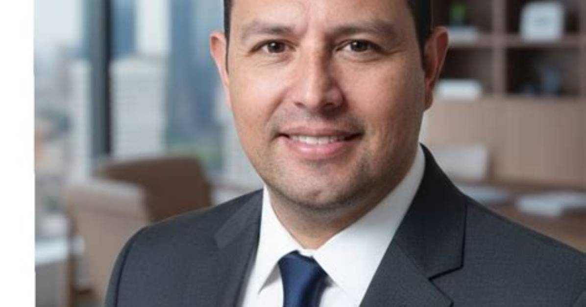 Carlos Emilio B%C3%A1Ez Net Worth 1200. Jpg