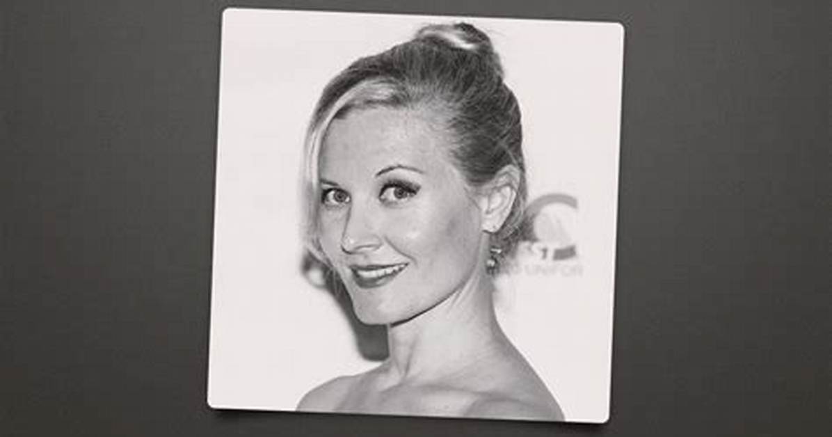 Carrie Fleming Net Worth