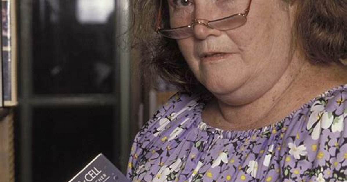 Colleen Mccullough Net Worth