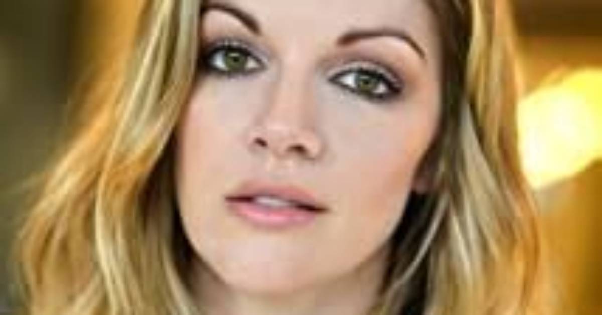 Corri English Net Worth