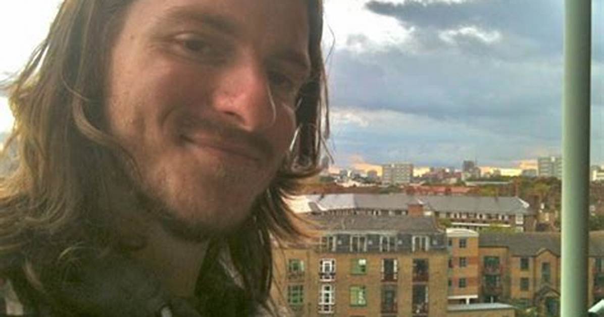 Cosmo Landesman Net Worth
