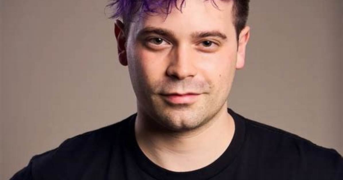 Damien C. Haas Net Worth