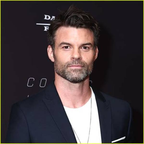 Daniel Gillies Net Worth
