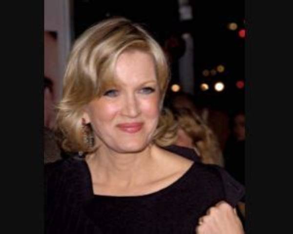Diane Sayer Net Worth
