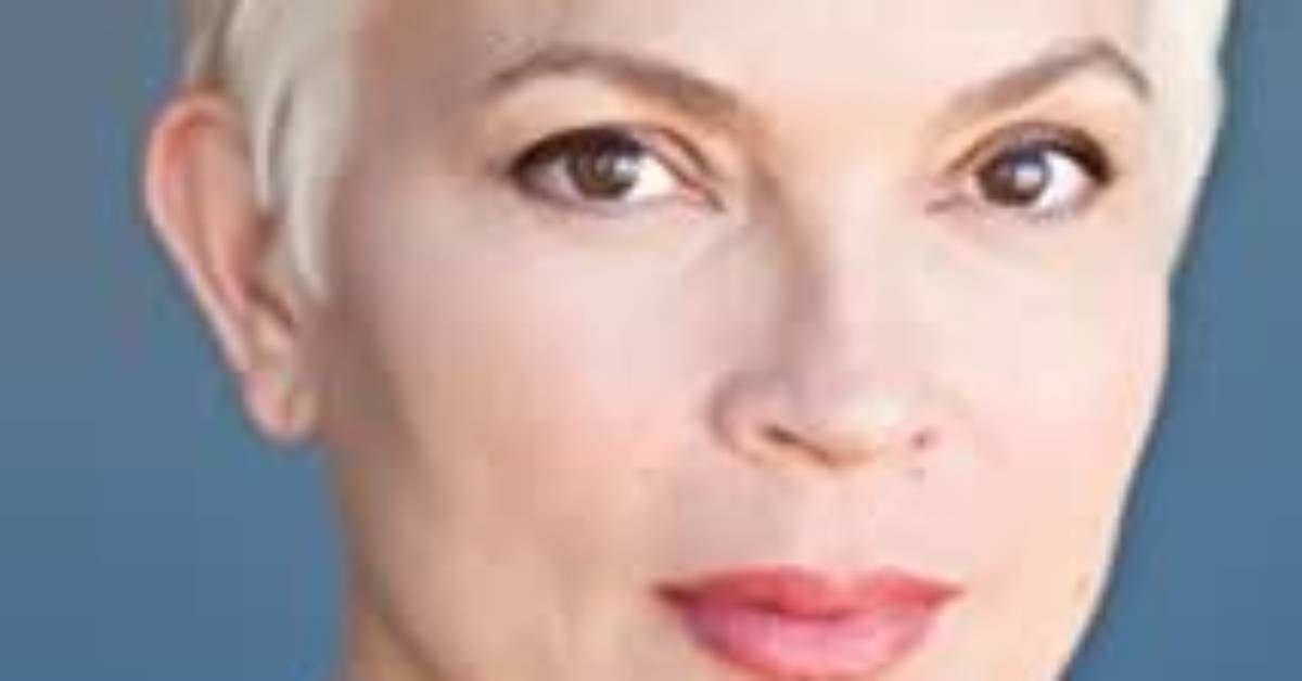 Elizabeth Gracen Net Worth