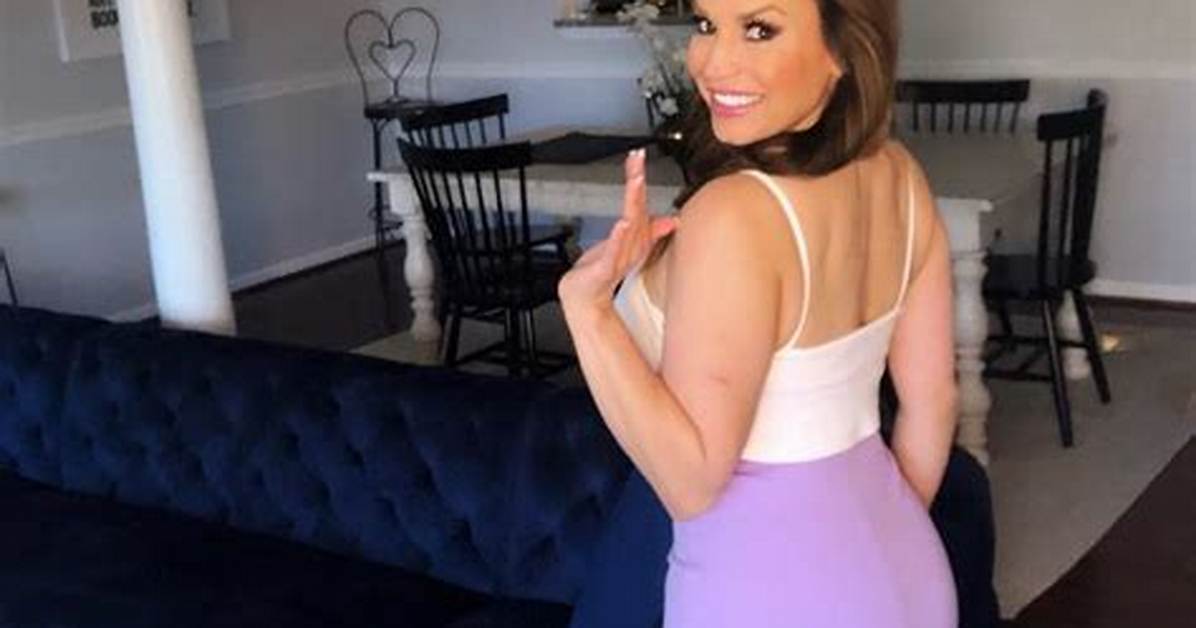 Erin Feeley Net Worth