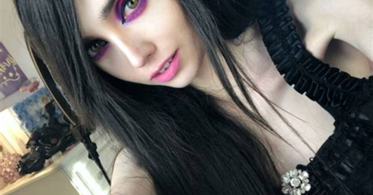 Eugenia Le%C3%B1Ero Net Worth 1200. Jpg