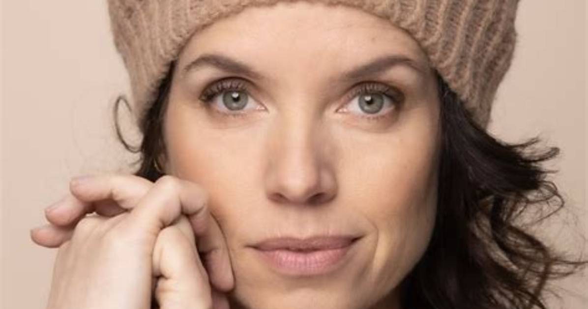 Eva Marie De Waal Net Worth