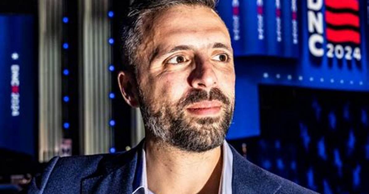 Ezra Dagan Net Worth