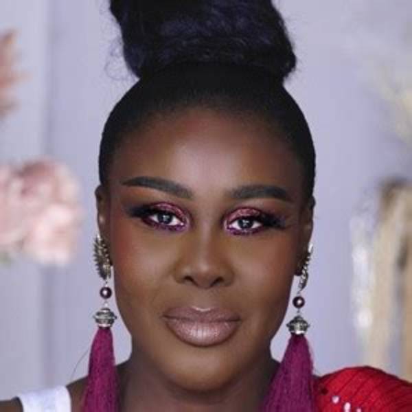 Fumi Desalu-Vold Net Worth