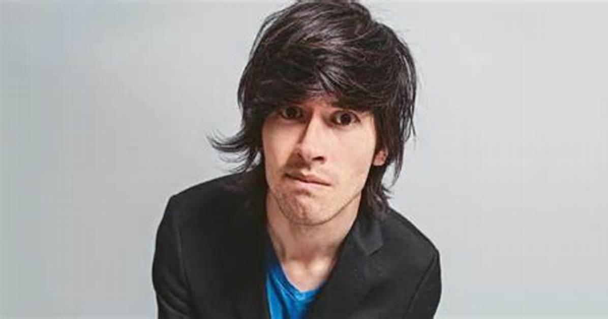 Germ%C3%A1N Garmendia Net Worth 1200. Jpg