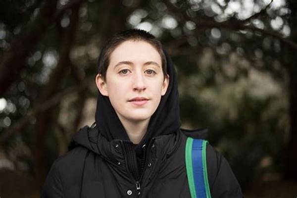 Greta Kline Net Worth