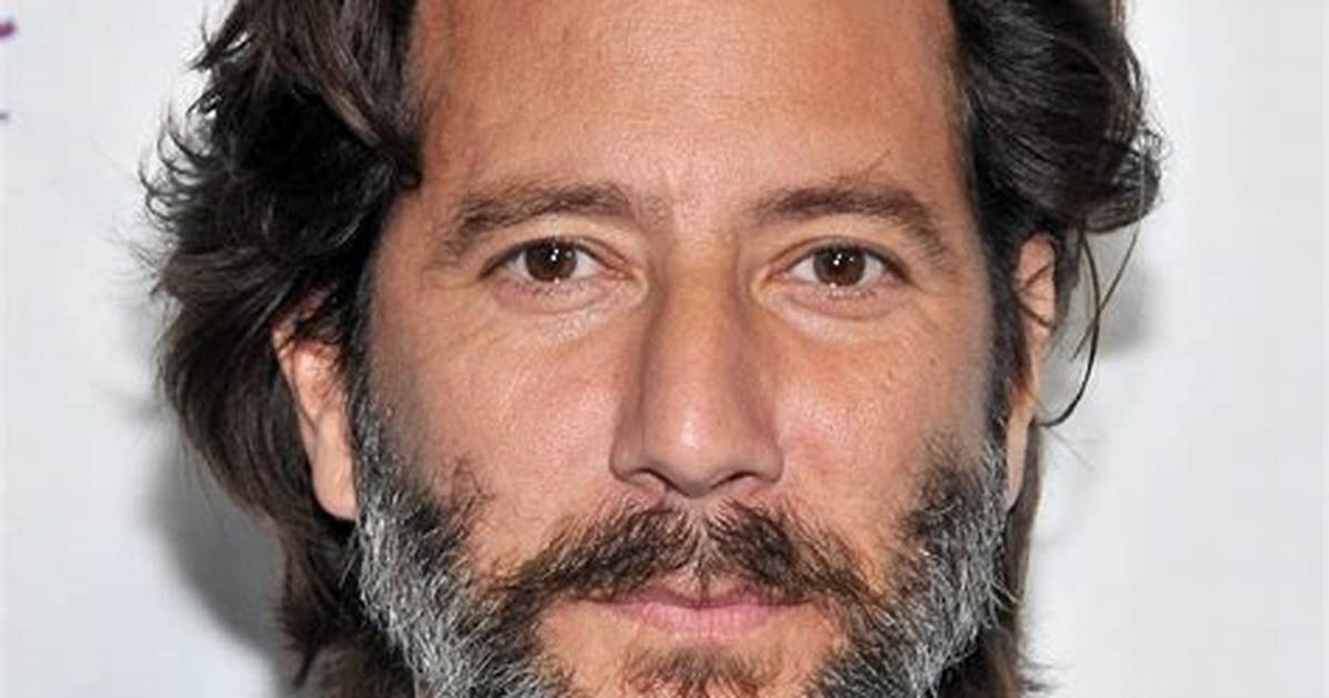 Henry Ian Cusick Net Worth