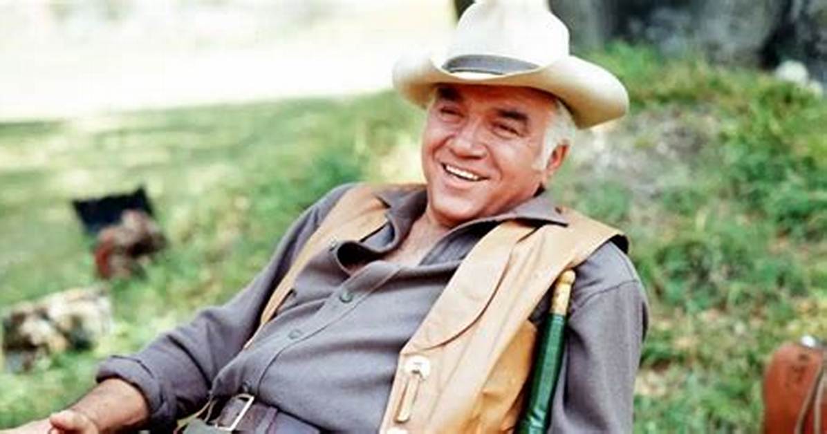 How Rich Was “Battlestar Galacatica” Actor Lorne Greene? His Wiki: Net Worth, Wife, Cause of Death