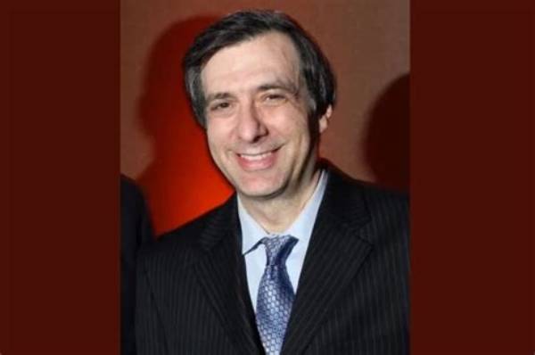 Howard Kurtz Net Worth