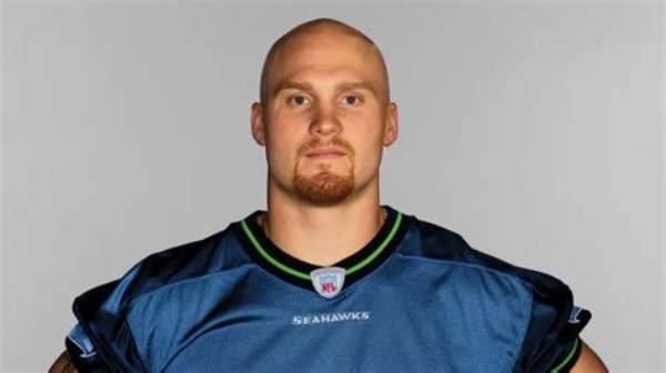 Isaiah Kacyvenski Net Worth