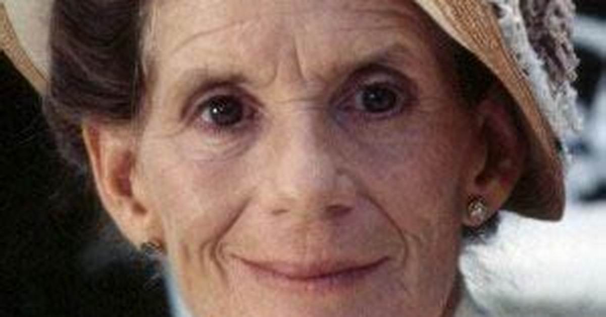 Jackie Burroughs Net Worth
