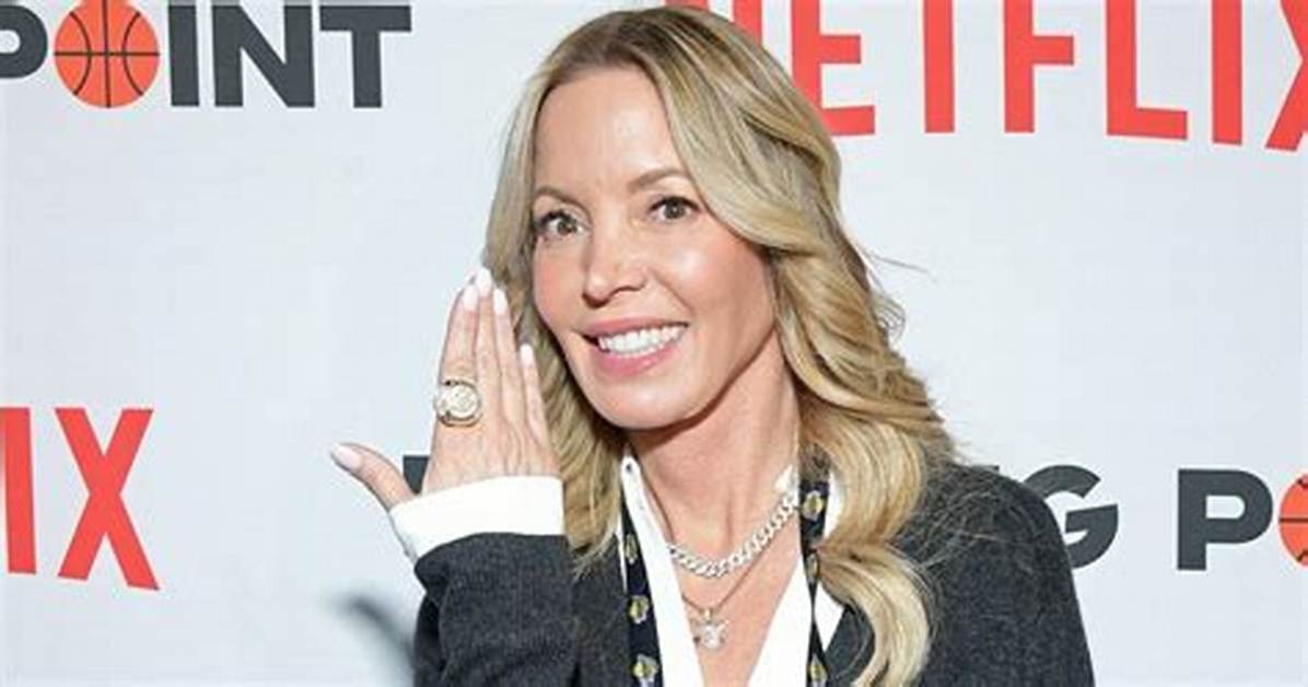 Jacqui Buss%C3%A9Y Net Worth 1200. Jpg