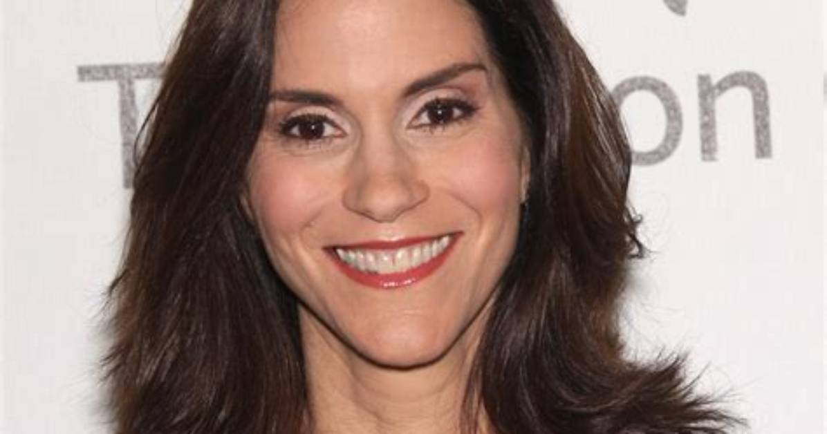 Jami Gertz Net Worth