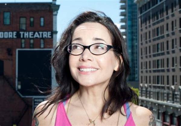 Janeane Garofalo Net Worth