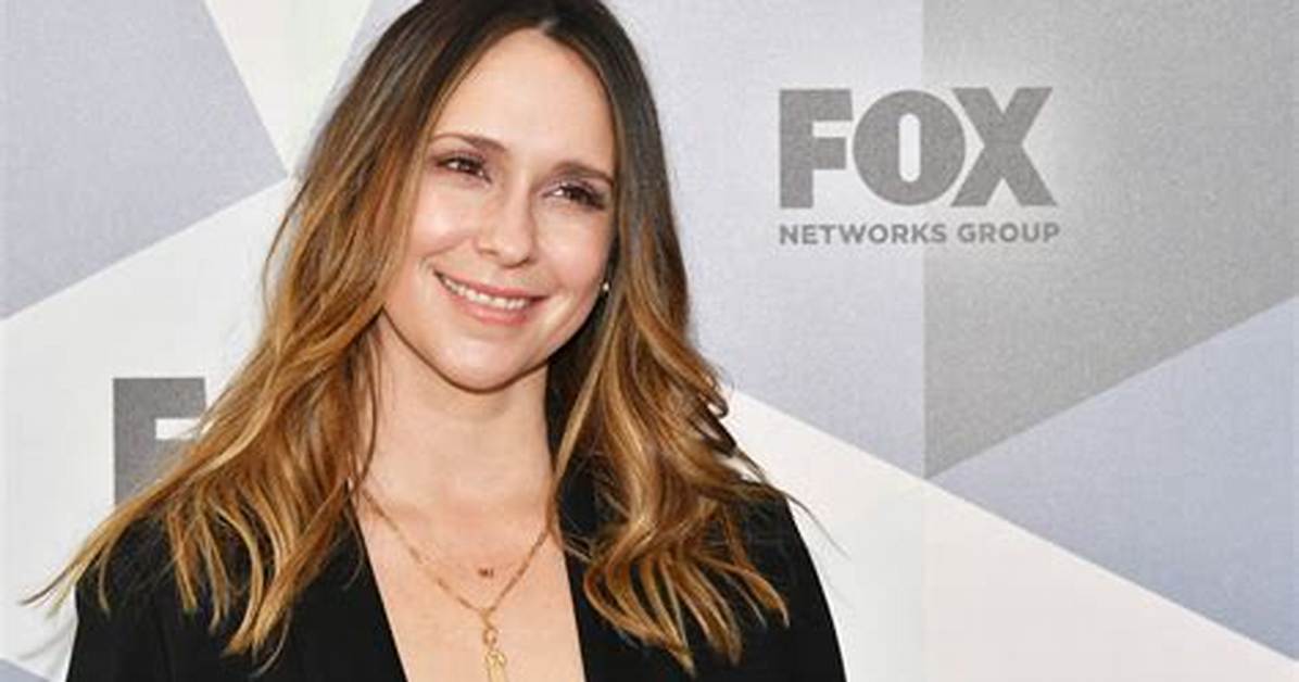 Jennifer Love Hewitt Net Worth