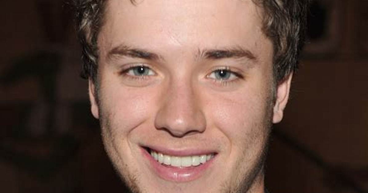 Jeremy Sumpter Net Worth