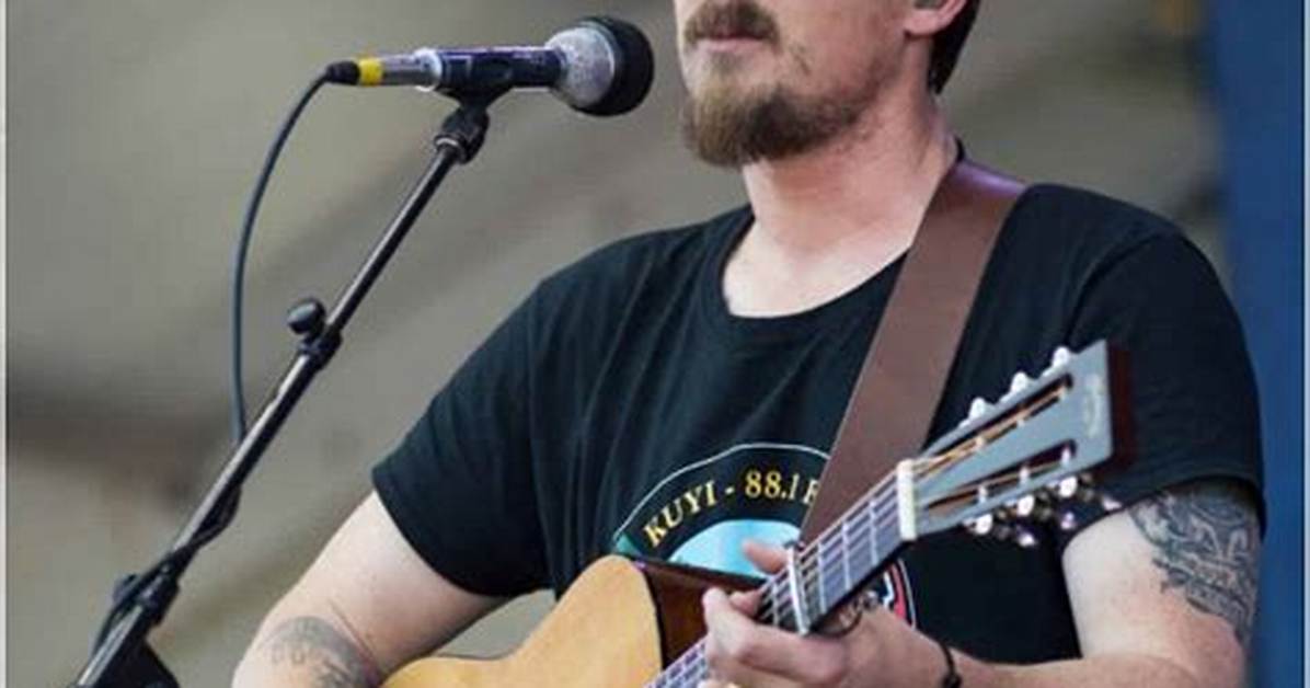 John Sturgill Simpson Net Worth