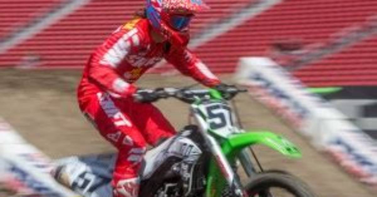 Josh Hansen Net Worth