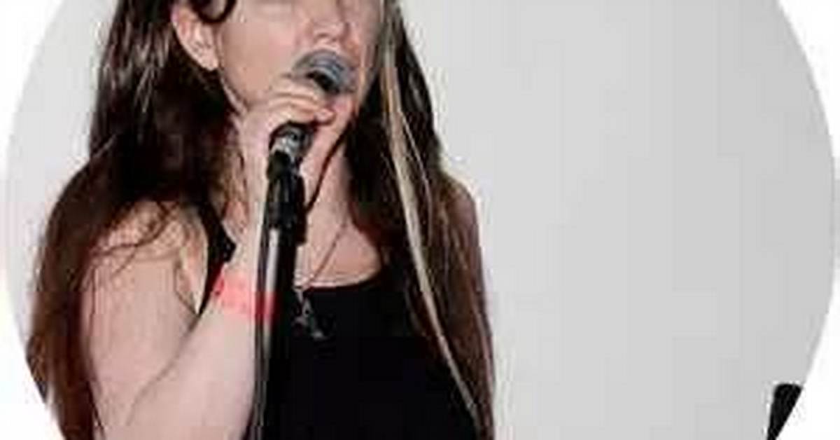 Joyce Leigh Bowden Net Worth