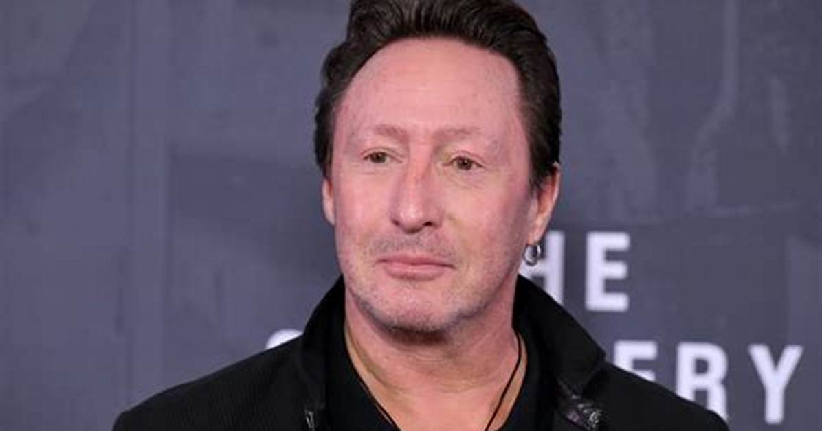 Julian Hooker Net Worth