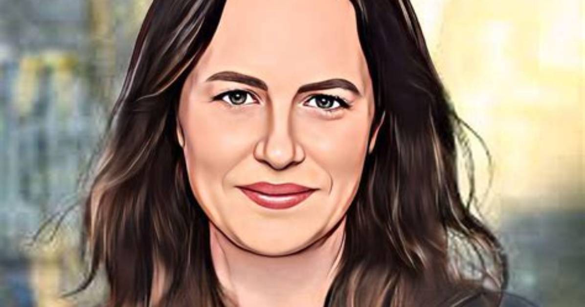 Julie Cox Net Worth