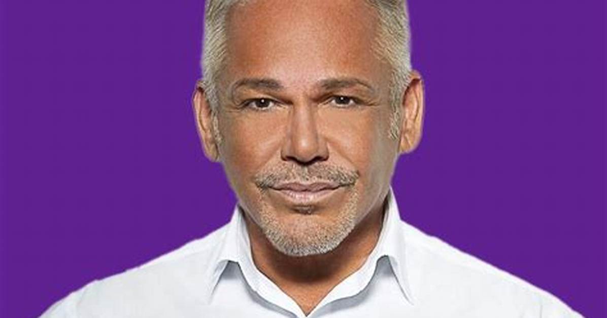 Julio V%C3%A1Zquez Net Worth 1200. Jpg