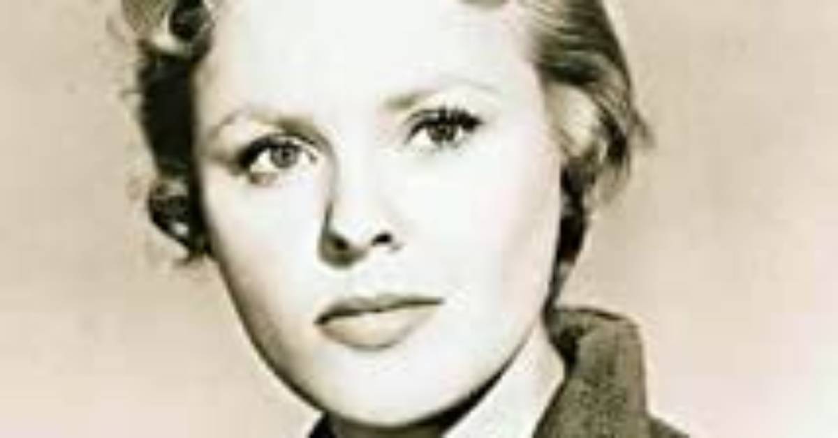 Kathleen Crowley Net Worth
