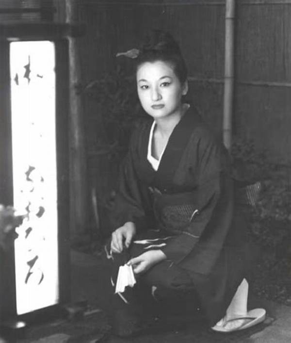 Kazuko Hosoki Net Worth