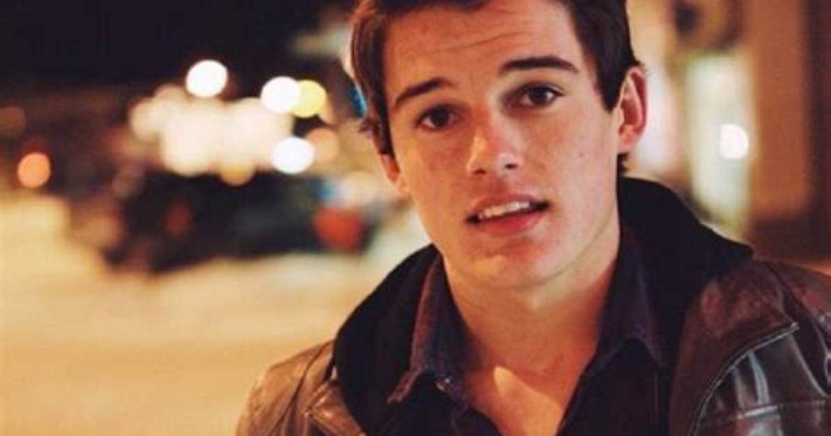 Kenny Holland Net Worth